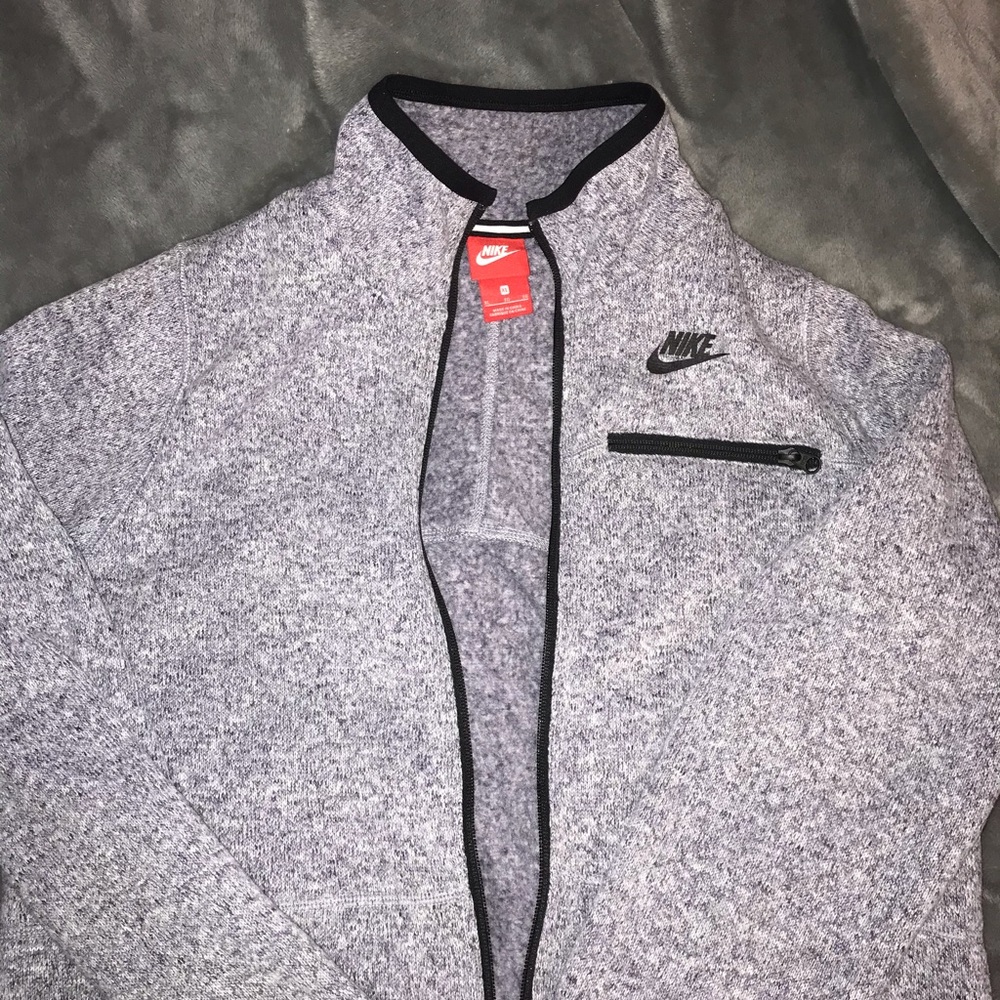 Nike Long Sleeve Zip Up